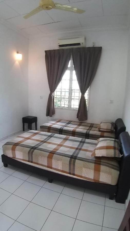 Seri Dusun Sepang Homestay&Event Space Bagian luar foto