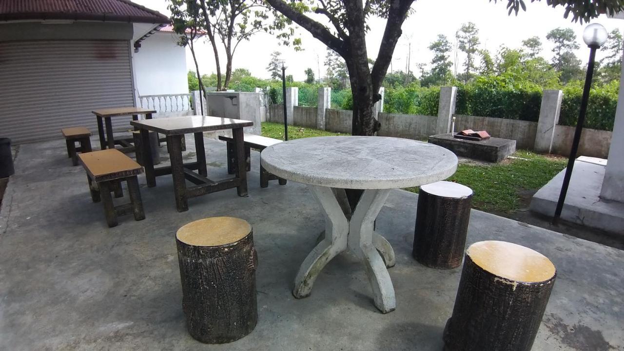 Seri Dusun Sepang Homestay&Event Space Bagian luar foto