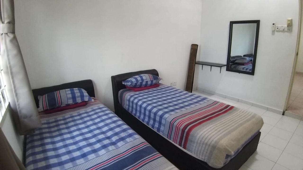 Seri Dusun Sepang Homestay&Event Space Bagian luar foto